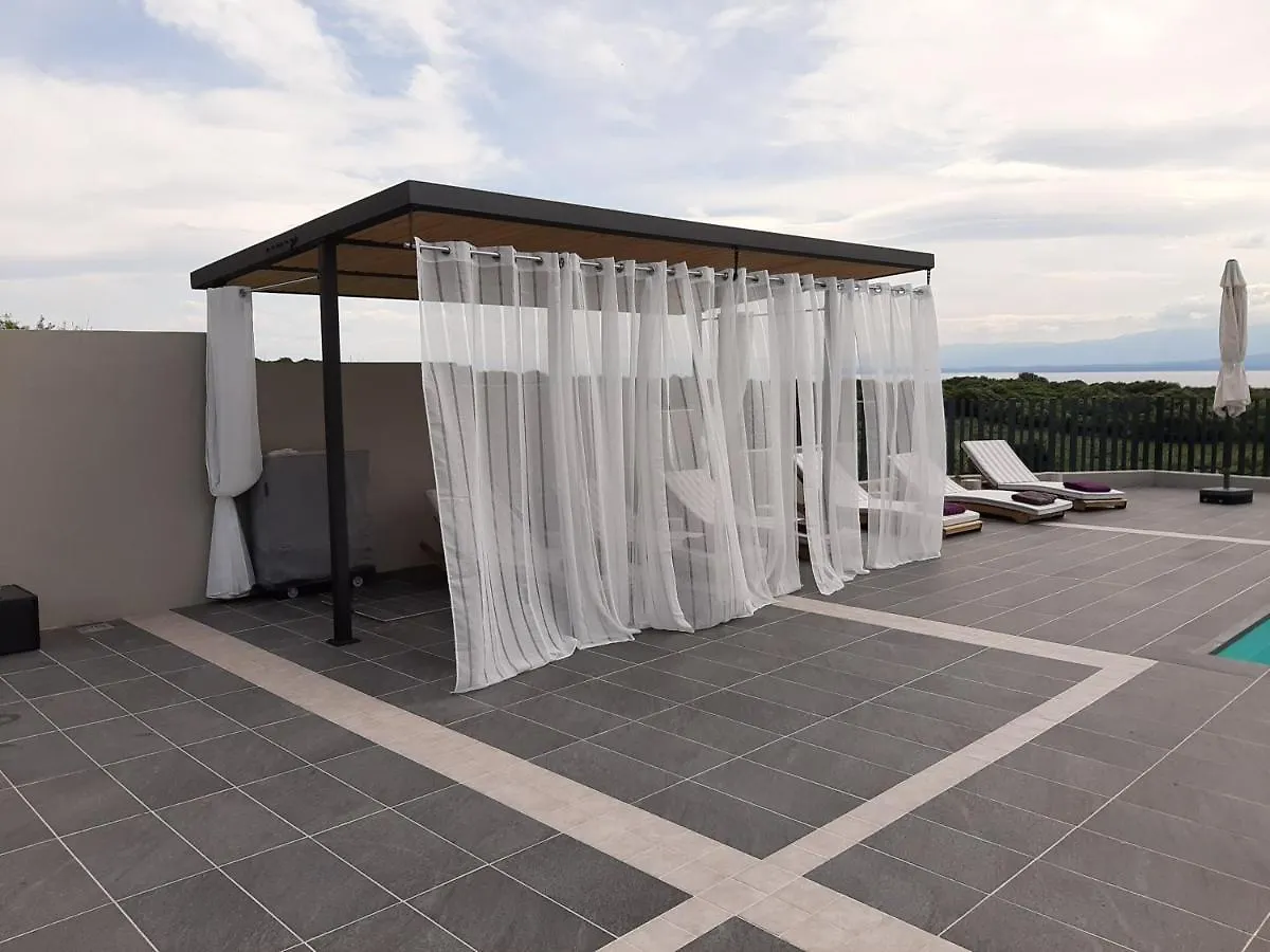 Holiday Home Plat Cx Belej 0*,  Kroatien